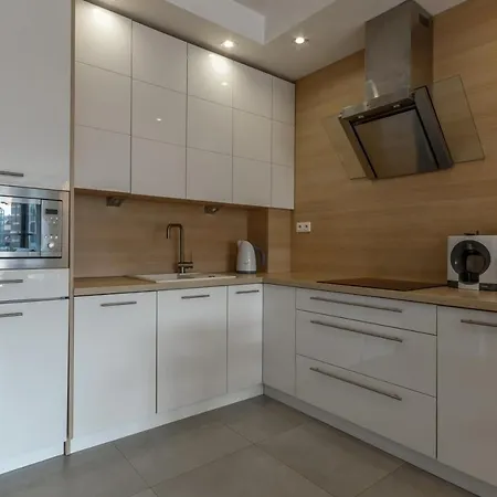 Citystay Ambra Waterlane Гданьск